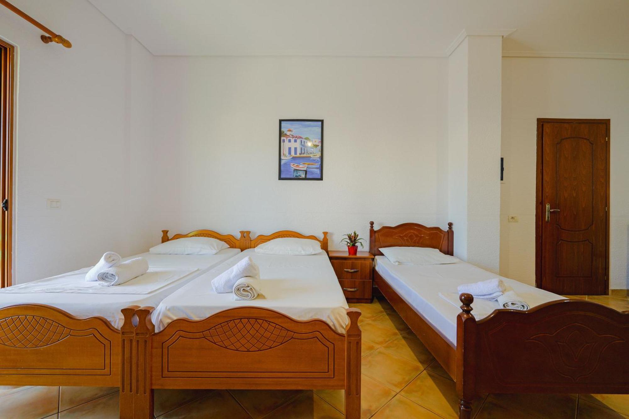 Cozy Apartments Downtown Ksamil Ngoại thất bức ảnh