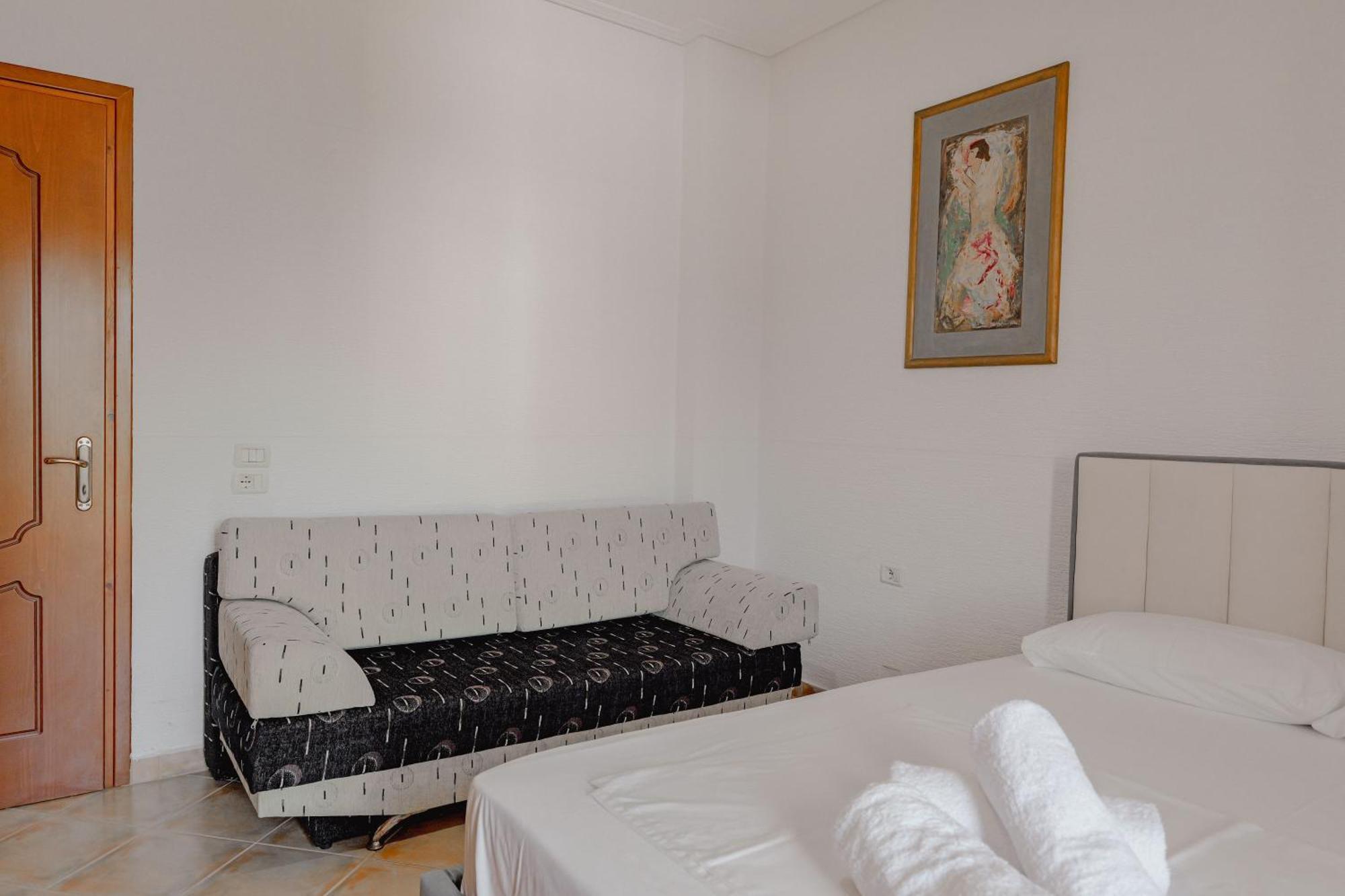 Cozy Apartments Downtown Ksamil Ngoại thất bức ảnh