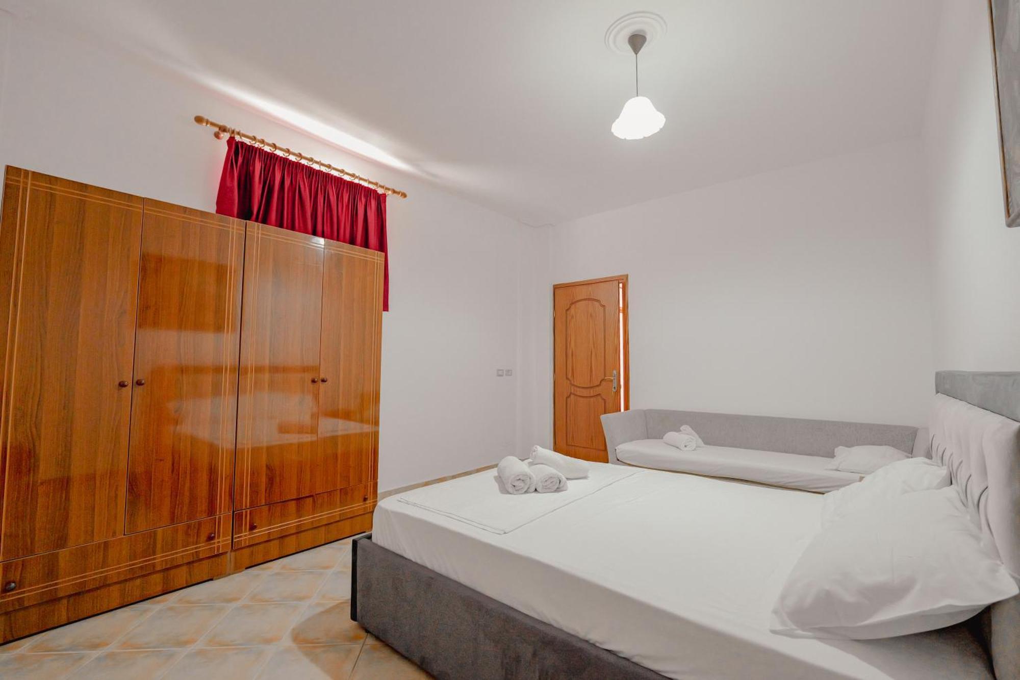 Cozy Apartments Downtown Ksamil Ngoại thất bức ảnh