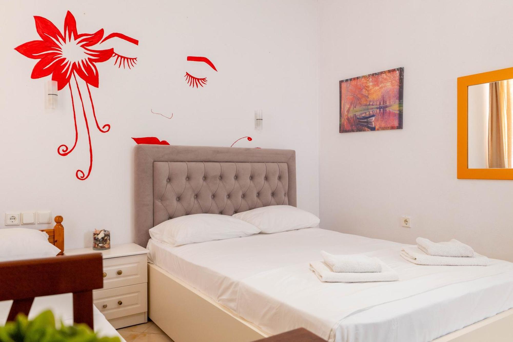 Cozy Apartments Downtown Ksamil Ngoại thất bức ảnh