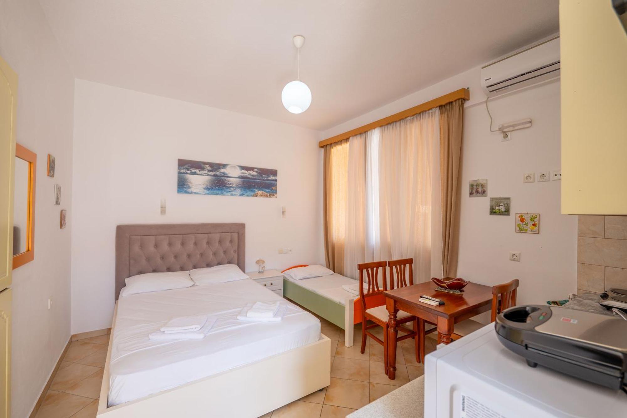 Cozy Apartments Downtown Ksamil Ngoại thất bức ảnh